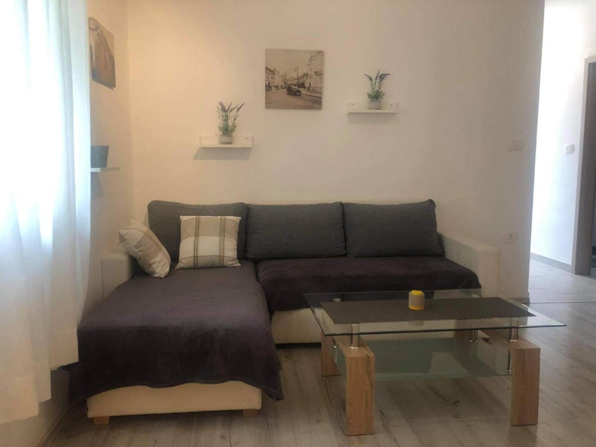 Apartmani Dokic Bale Ngoại thất bức ảnh