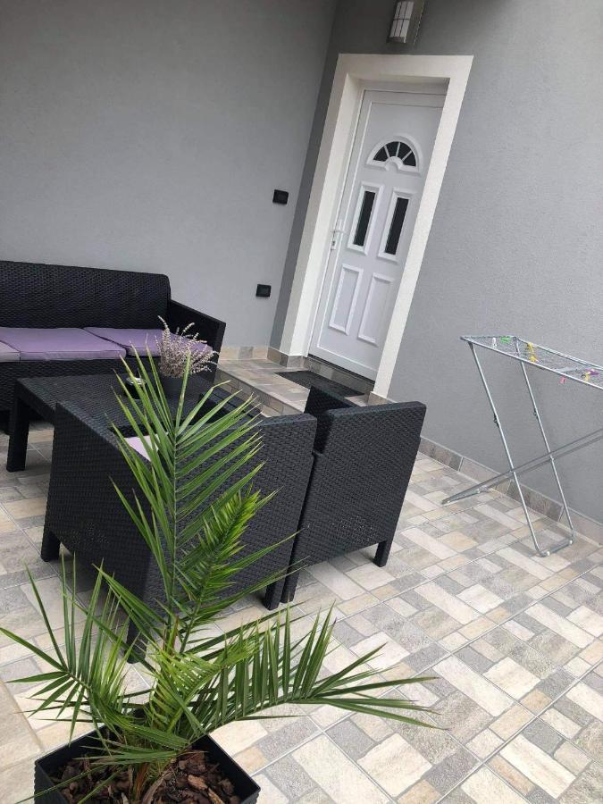 Apartmani Dokic Bale Ngoại thất bức ảnh